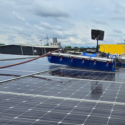 Reinigung von PV-Anlagen